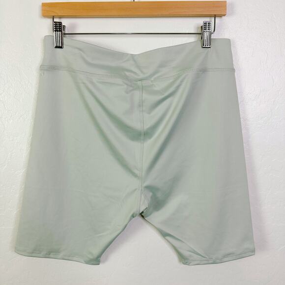 Guess Xolani Logo High Rise Stretch Elastic Waist Biking Short Sage Mint L NWT - Picture 6 of 11